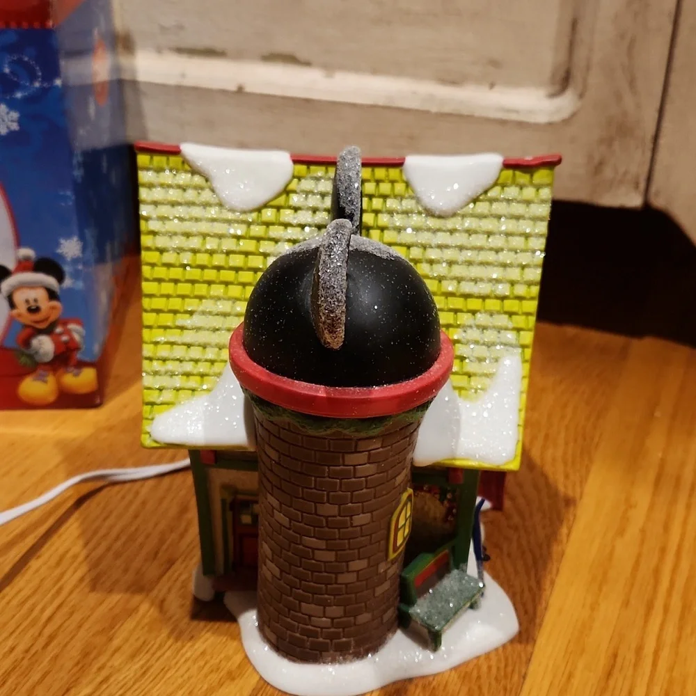 Mickey's Ski & Skate Department 56 Christmas Village